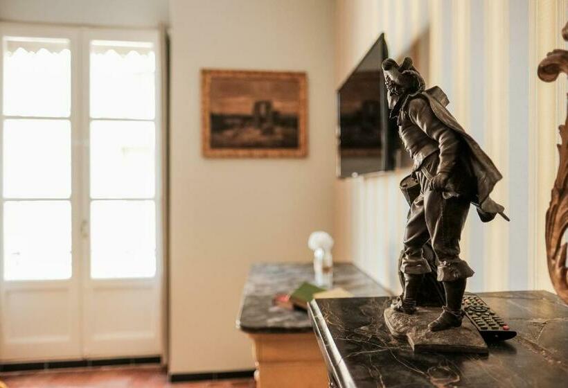 Номер Deluxe, Les Suites De Peyrat