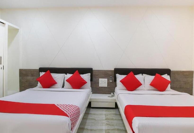 Трехместный Номер Комфорт, Capital O 15635 Elite Rooms & Banquet