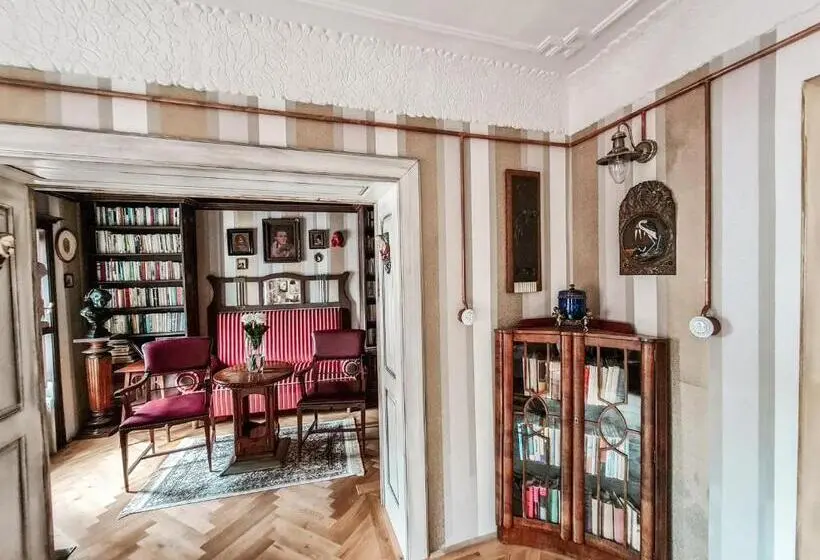 آپارتمان لوکس 1 خوابه, Divna Pani Luxury Gallery Rooms