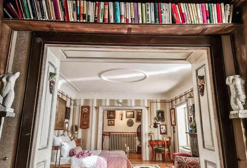 آپارتمان لوکس 1 خوابه, Divna Pani Luxury Gallery Rooms
