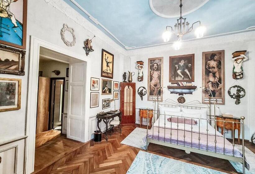 غرفة ديلوكس سرير كينج, Divna Pani Luxury Gallery Rooms