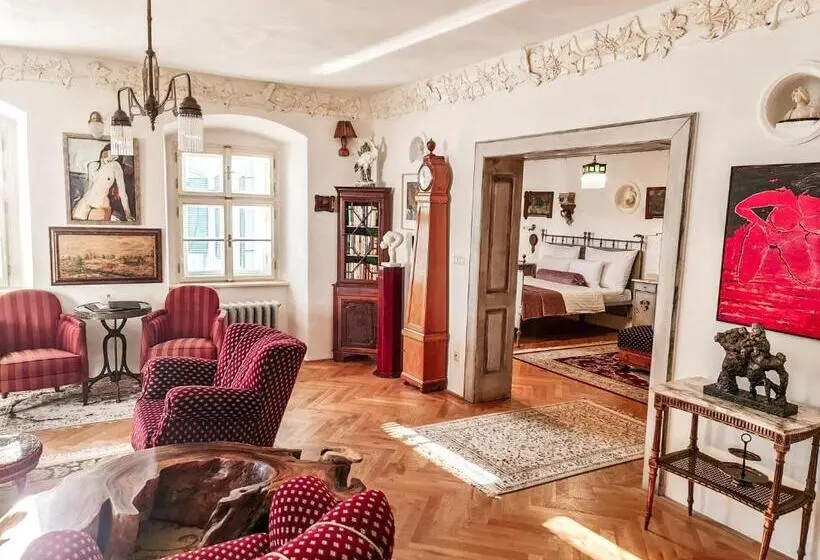 آپارتمان لوکس 1 خوابه, Divna Pani Luxury Gallery Rooms