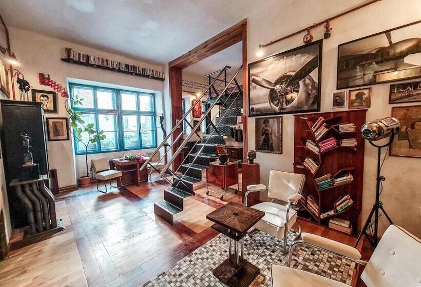 غرفة ديلوكس سرير كينج, Divna Pani Luxury Gallery Rooms