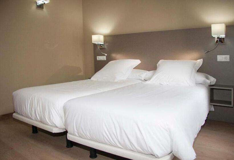 اتاق استاندارد, Areces