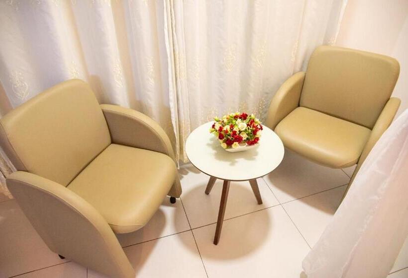 标准间带漩涡浴缸, Pousada Araras