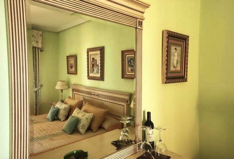 テラス付スイート, La Colina