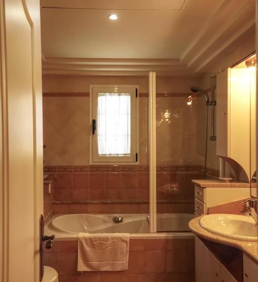 オーシャンビュースタンダードルーム, La Colina