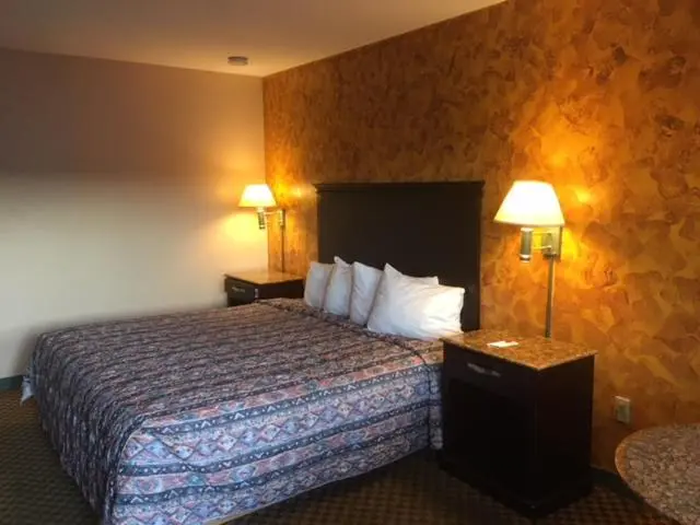 キングサイズベッドのデラックスルーム, Deluxe Inn