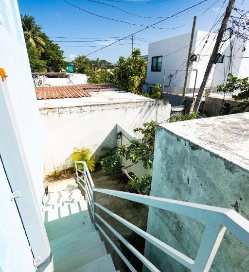 استودیو استاندارد با تخت کینگ, La Esmeralda Pr