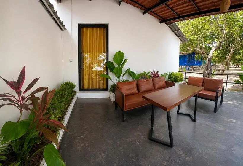 スーペリアファミリールーム, Koh Rong Beach Hostel And Bungalows