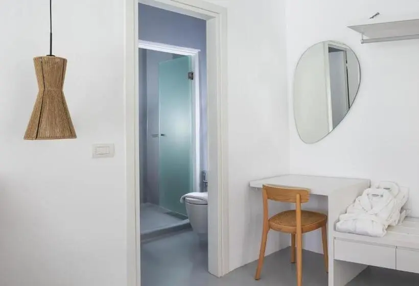 Juniorsviitti Allasnäkymä, Casa Frati Suites & Villas
