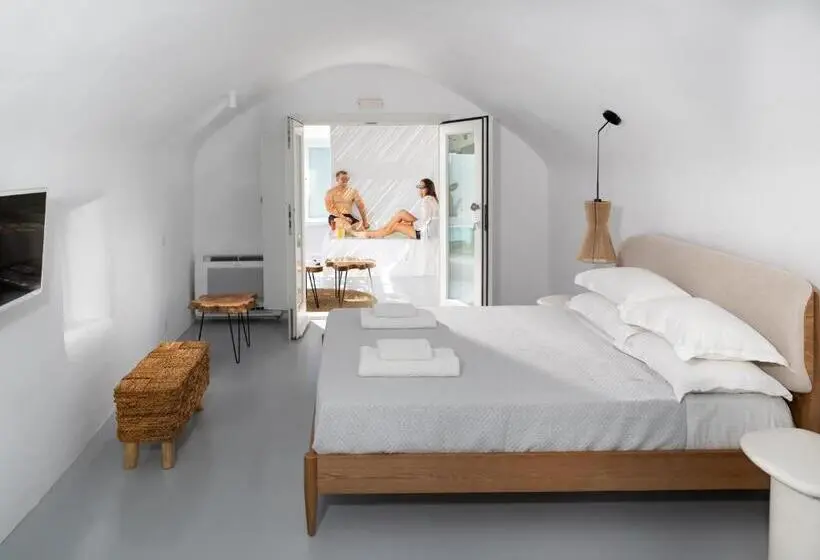 Seniorsviitti, Casa Frati Suites & Villas