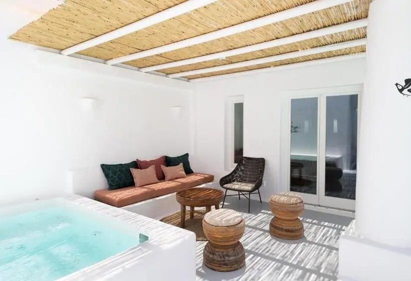 Seniorsviitti, Casa Frati Suites & Villas