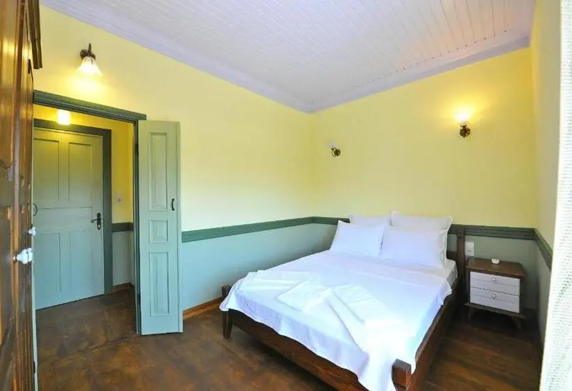استودیوی استاندارد, Petrino Gökçeada Hotel&kitchen