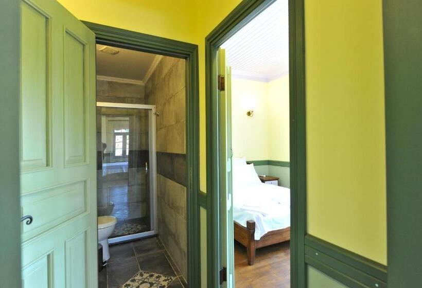 استودیوی استاندارد, Petrino Gökçeada Hotel&kitchen