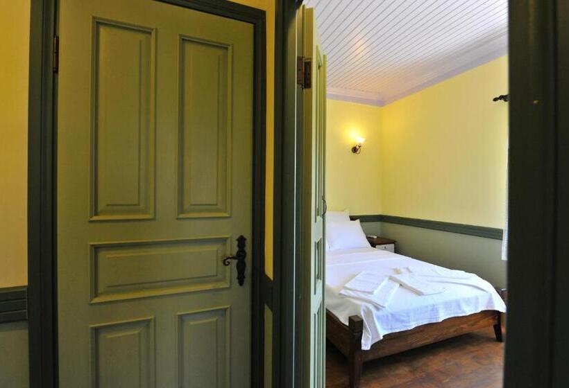 Студия Стандарт, Petrino Gökçeada Hotel&kitchen