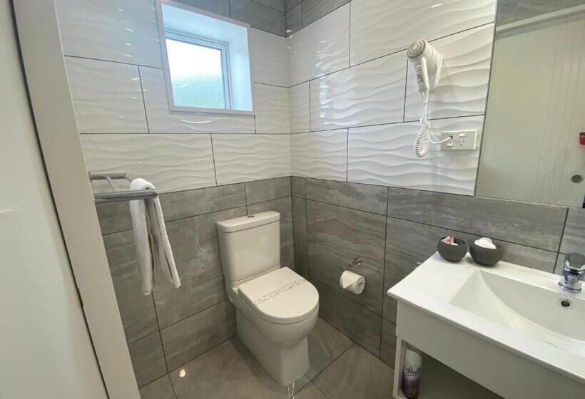 דירת חדר, Bigsky Motels