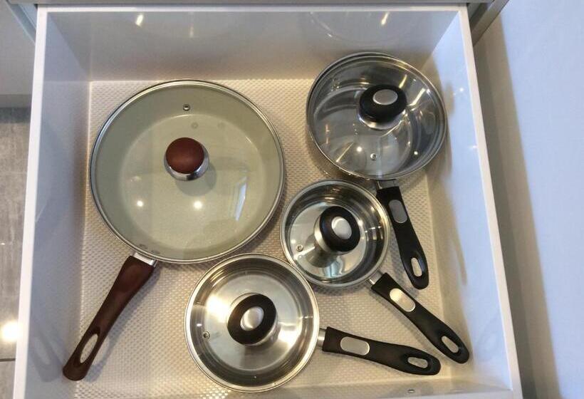 חדר סטודיו סטנדרד, Bigsky Motels