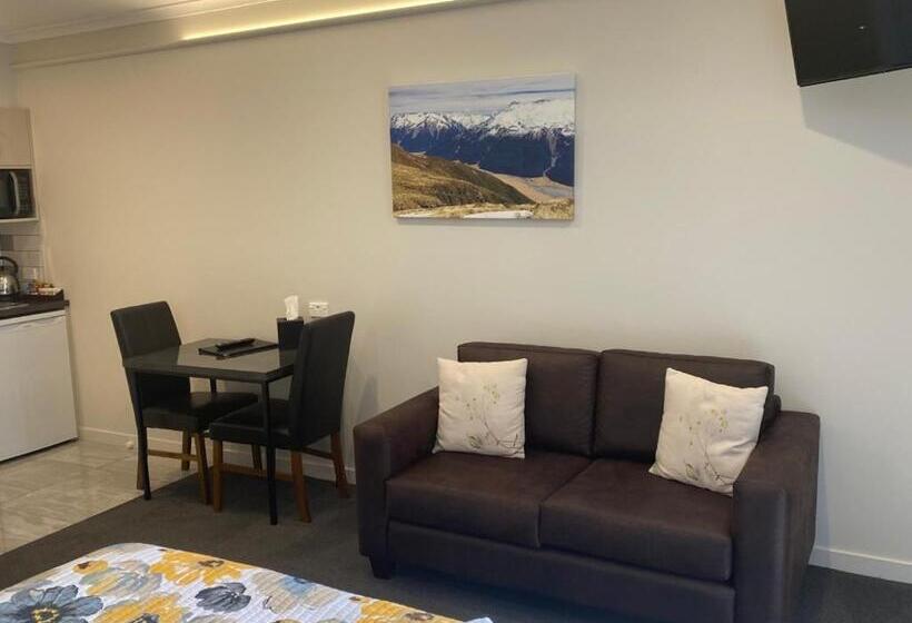 סטודיו סטנדרט, מיטה זוגית, Bigsky Motels