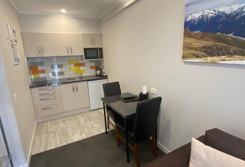 סטודיו סטנדרט, מיטה זוגית, Bigsky Motels