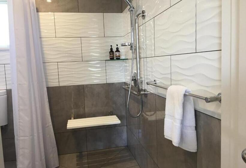 חדר סטודיו סטנדרד, Bigsky Motels