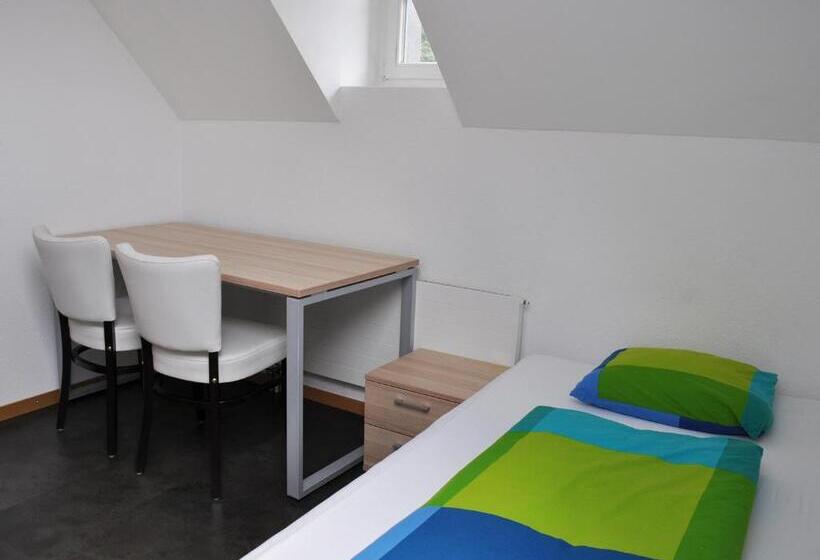 חדר סטנדרט יחיד, August Restaurant