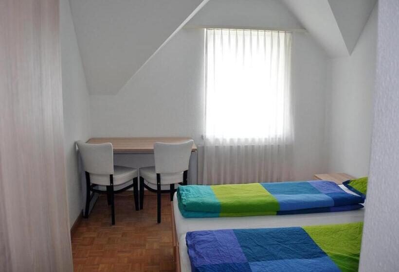 חדר סטנדרט, August Restaurant