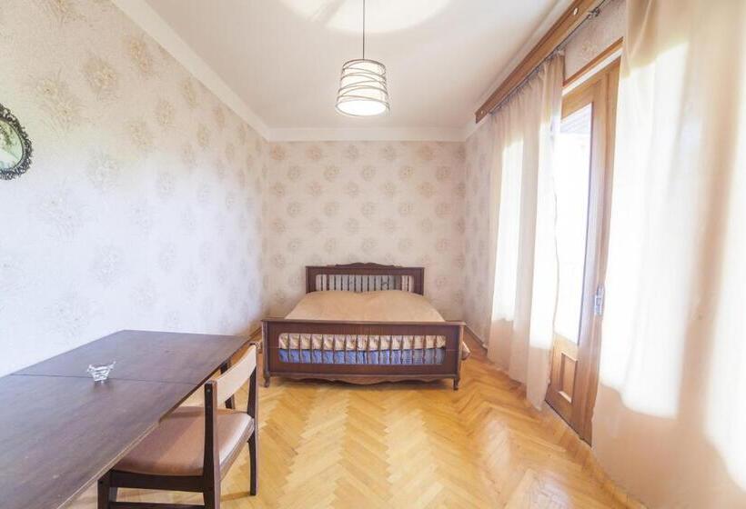 اتاق استاندارد, Eco House Sabero