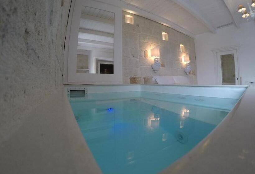 מיטת קינג בסוויטה, Miramare