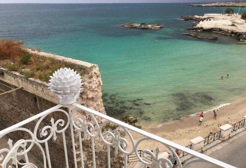 מיטת קינג בסוויטה, Miramare