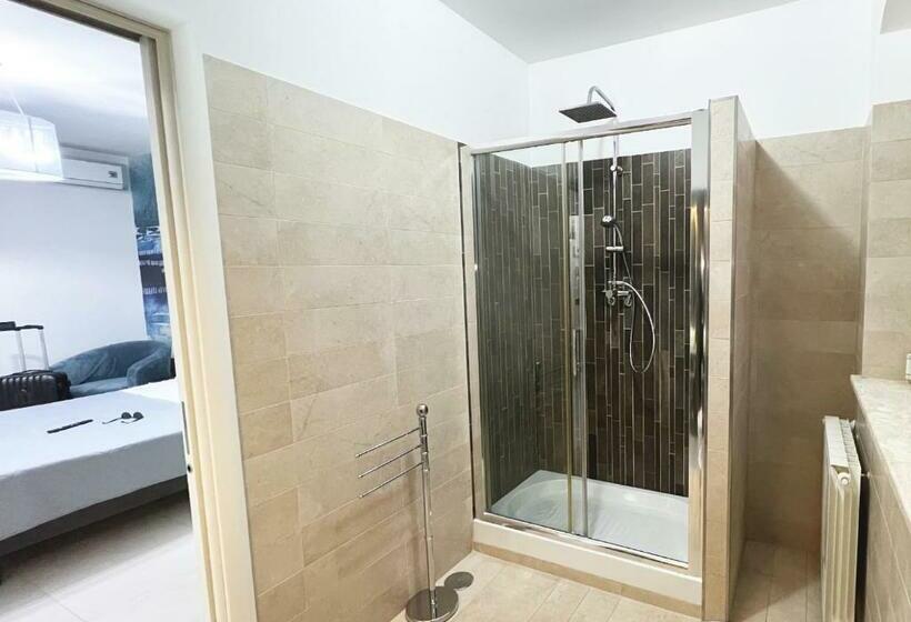 Deluxe Zimmer mit Meerblick & Balkon, Skyline