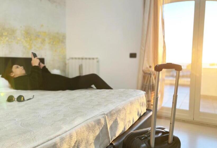 Standardzimmer Bad am Gang, Skyline