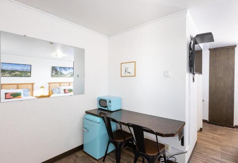 스탠다드 룸, Desert Air Motel