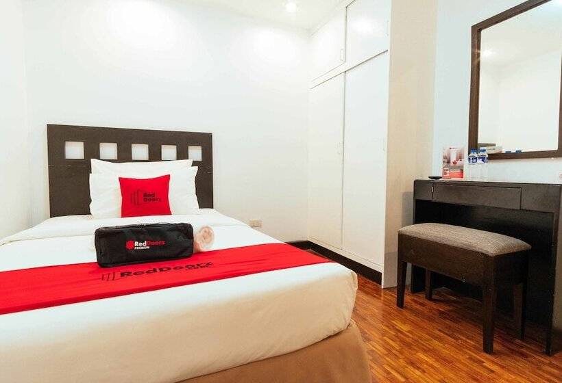 Quarto Estandar, Reddoorz Premium Near Greenbelt Makati