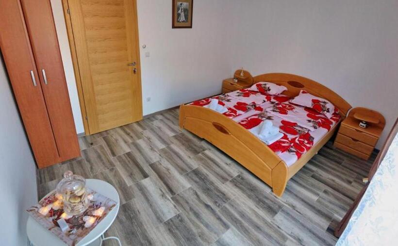 آپارتمان 1 خوابه با بالکن, Pansion Neretva