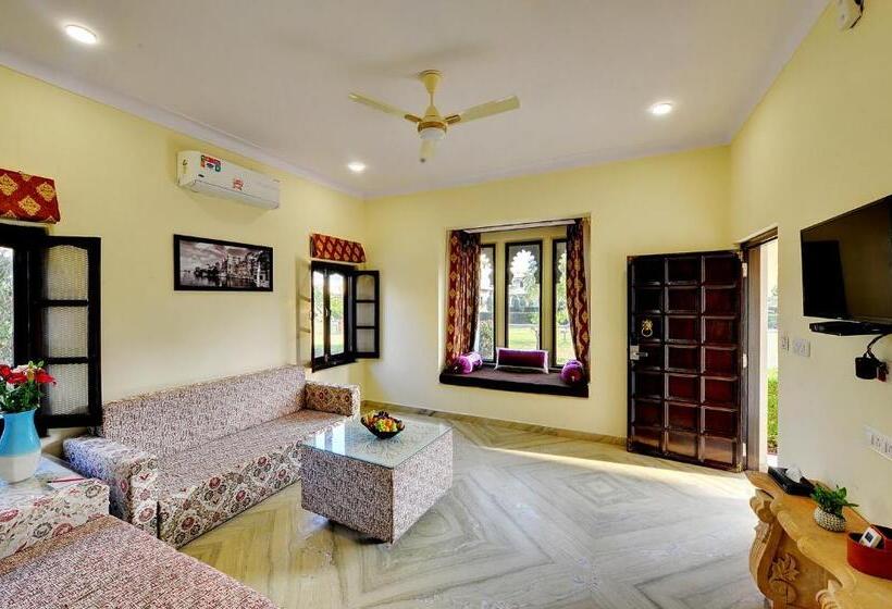 سوییت اجرایی, Padmini Bagh Resort , Udaipur