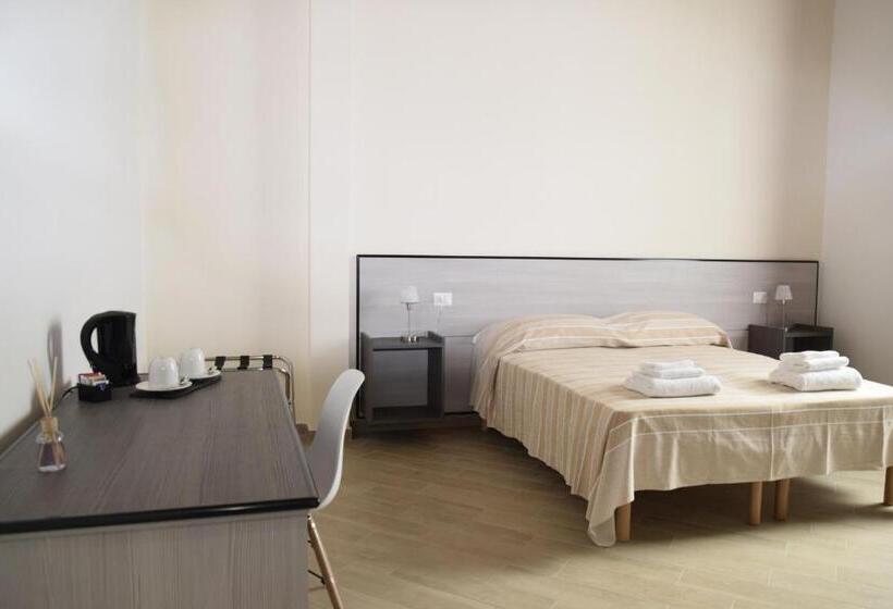 Standard Room, La Formica