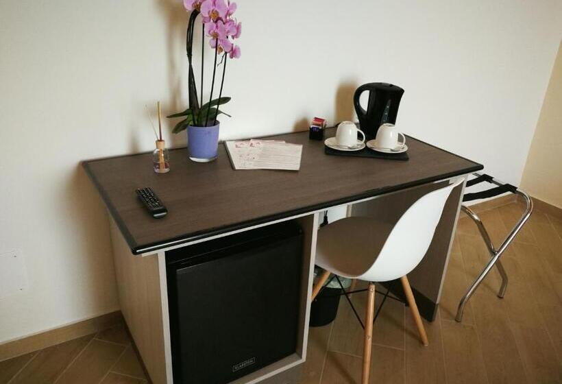 Standard Room with Balcony, La Formica