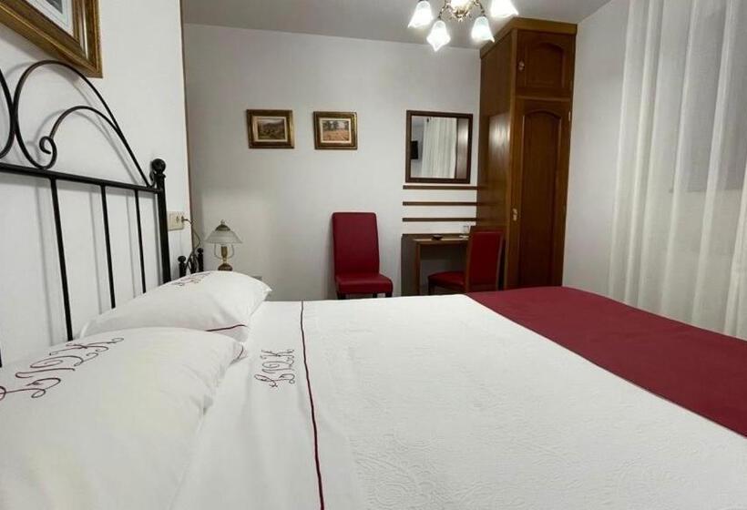 اتاق لوکس, Pension Last 12k