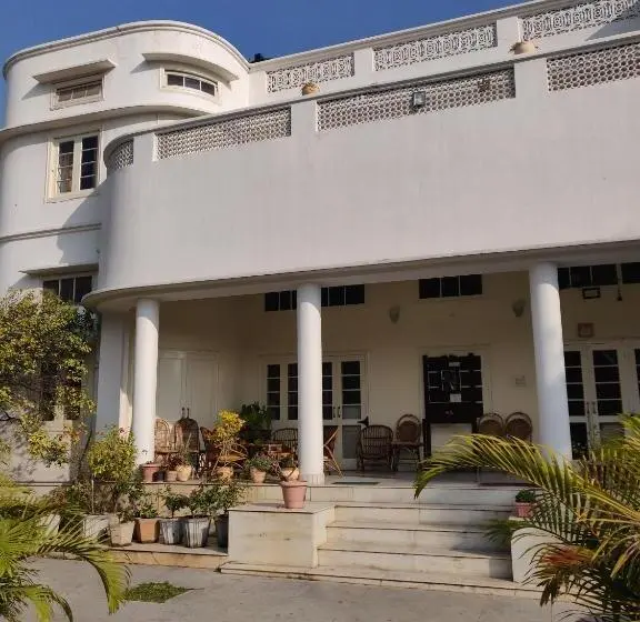 Perhehuone, Heritage Homestay