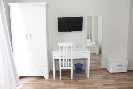 标准三人间, Dream