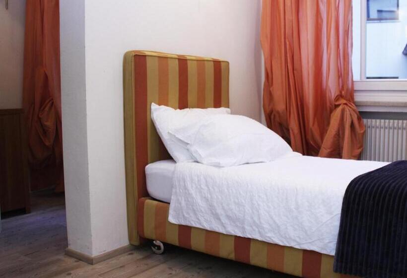 غرفة قياسية فردية مزودة بشُرفة, Antica Trattoria