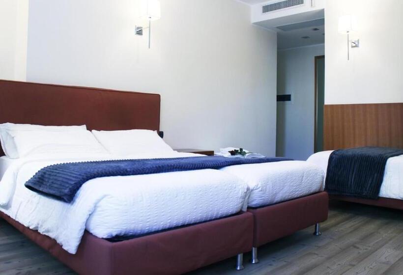 غرفة كومفورت ثلاثية, Antica Trattoria