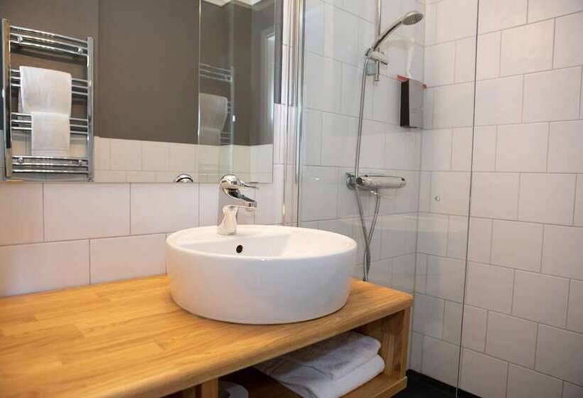 스탠다드 룸, Gylle Hotell & Restaurang Brödernas