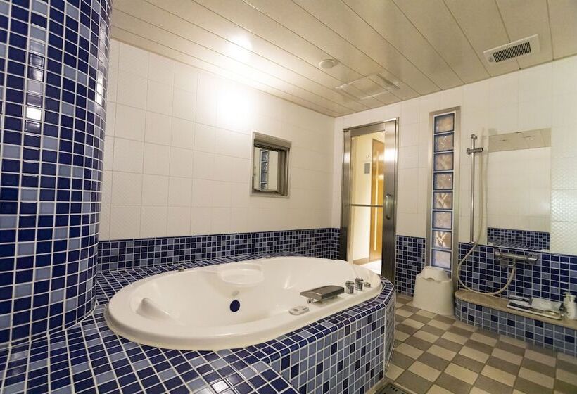 חדר סופריור, Water Hotel Cy