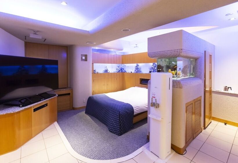 חדר דלוקס, Water Hotel Cy