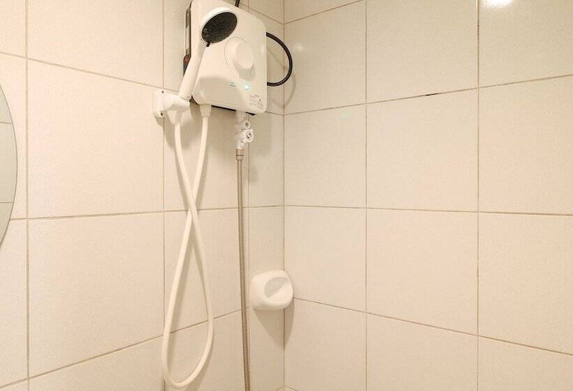 Habitació Estàndard, Reddoorz Near Naia Terminal 1