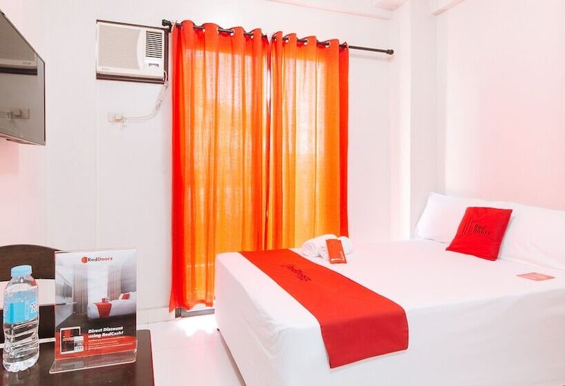 Habitació Estàndard, Reddoorz Near Naia Terminal 1