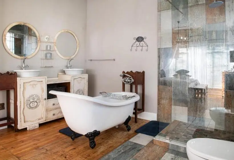 Deluxe Zimmer, De Witte Huis