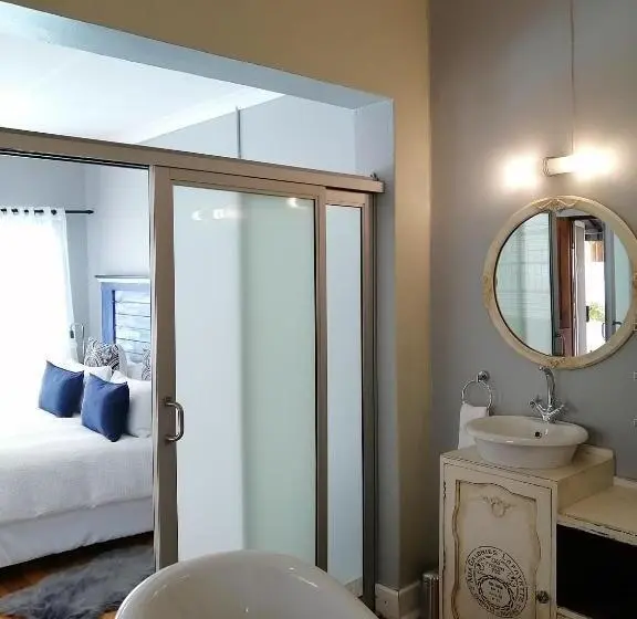 Deluxe Zimmer, De Witte Huis